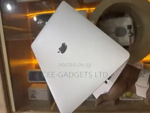 Laptop Apple MacBook Air 2020 8GB Apple M1 SSD 256GB