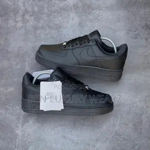 Original Nike Sneakers