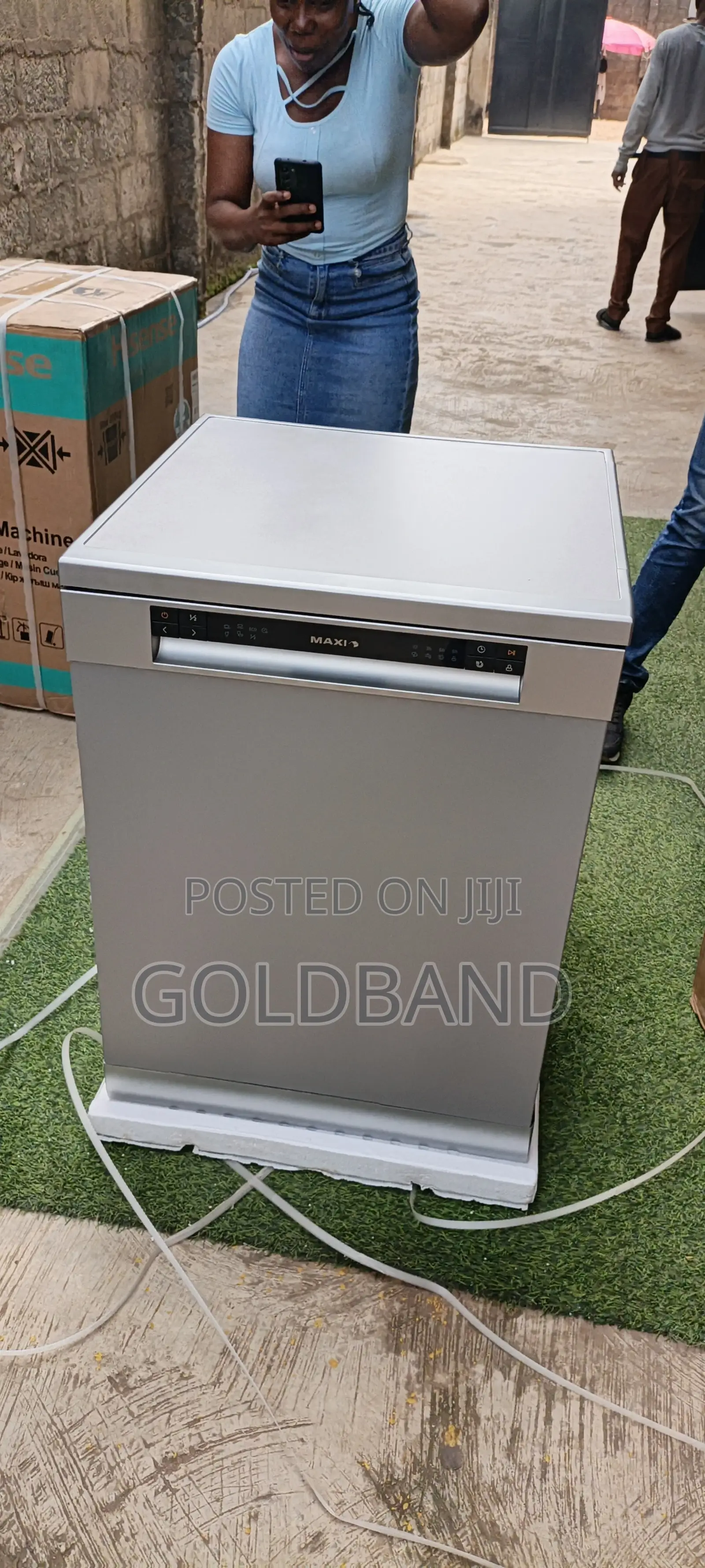 Maxi Dw-5201m Automatic Dishwasher – Silver