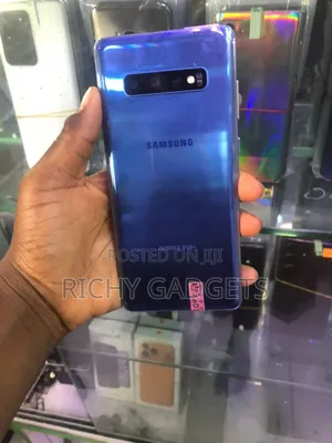 Samsung Galaxy S10 Plus 128 GB Blue