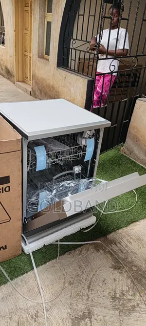 Maxi Dw-5201m Premium Dishwasher – Silver Color