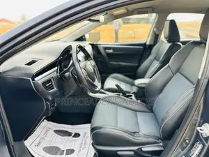 Toyota Corolla LE Plus 4dr Sedan (1.8L 4cyl CVT) 2014 Blue