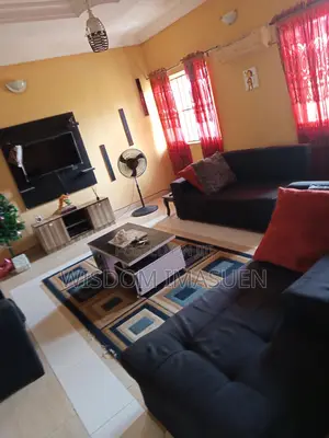 Room to Let in a Shared Apartment