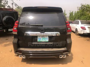 Toyota Land Cruiser Prado 2018 Black