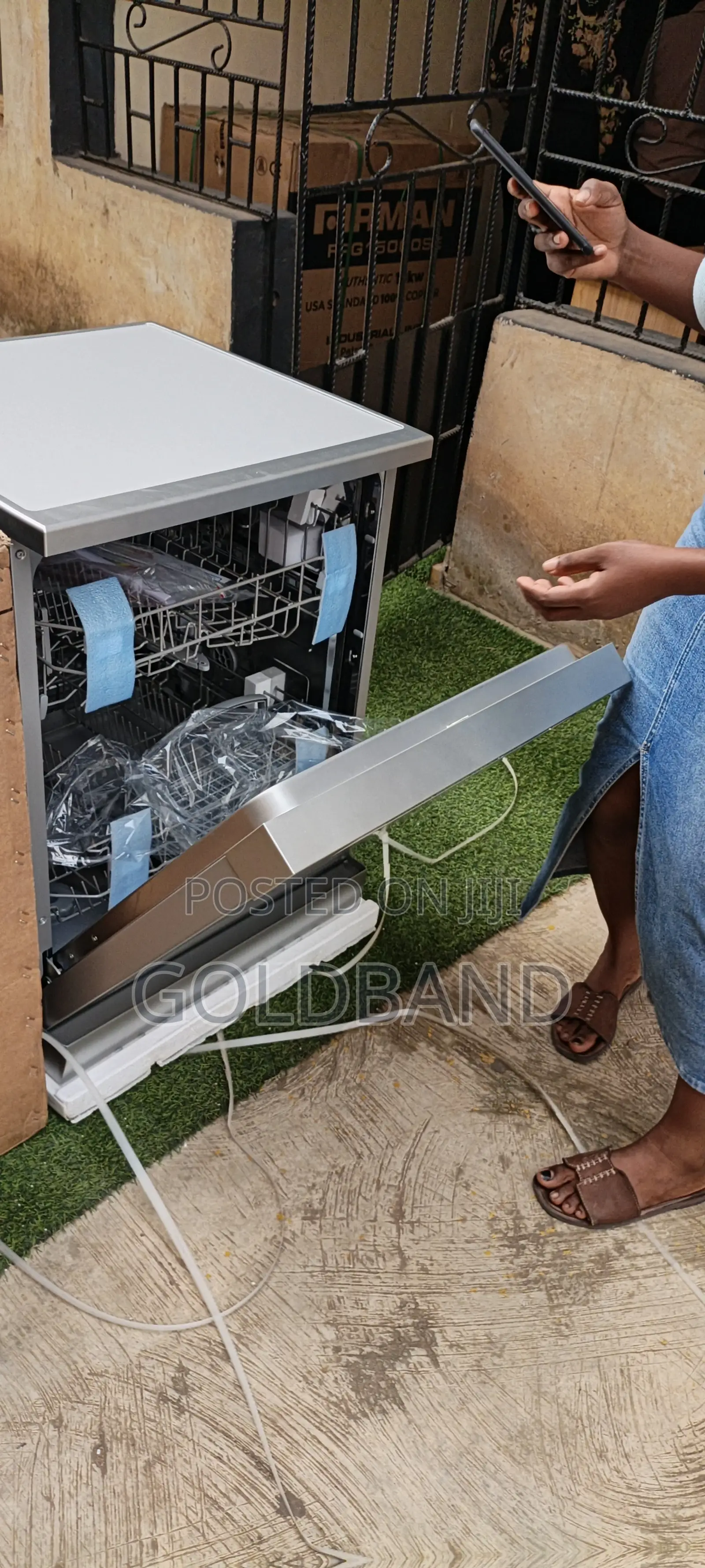 Maxi Dw-5201m Daily Use Dishwasher – Silver