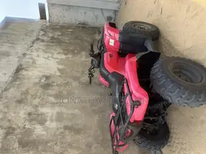 Honda 2015 Red