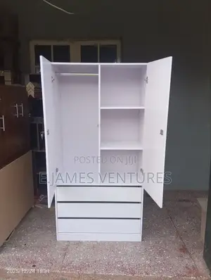 32 Inches Wardrobe