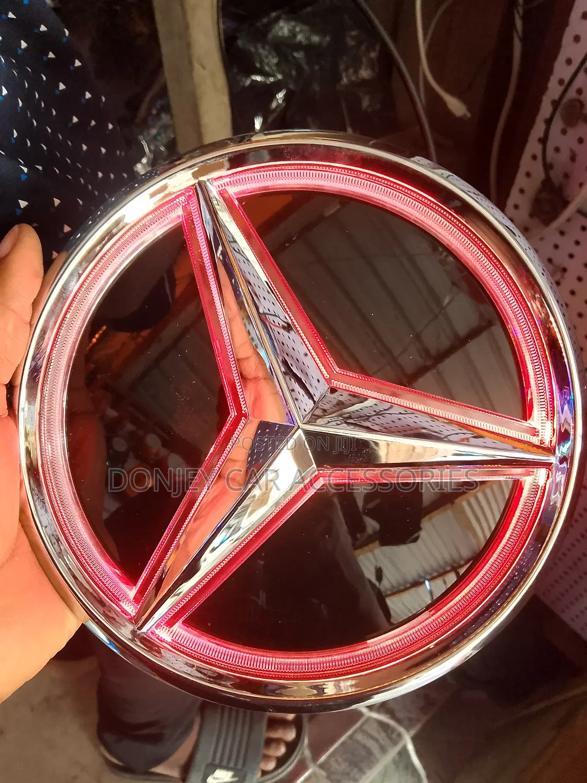 Benz Logo Light