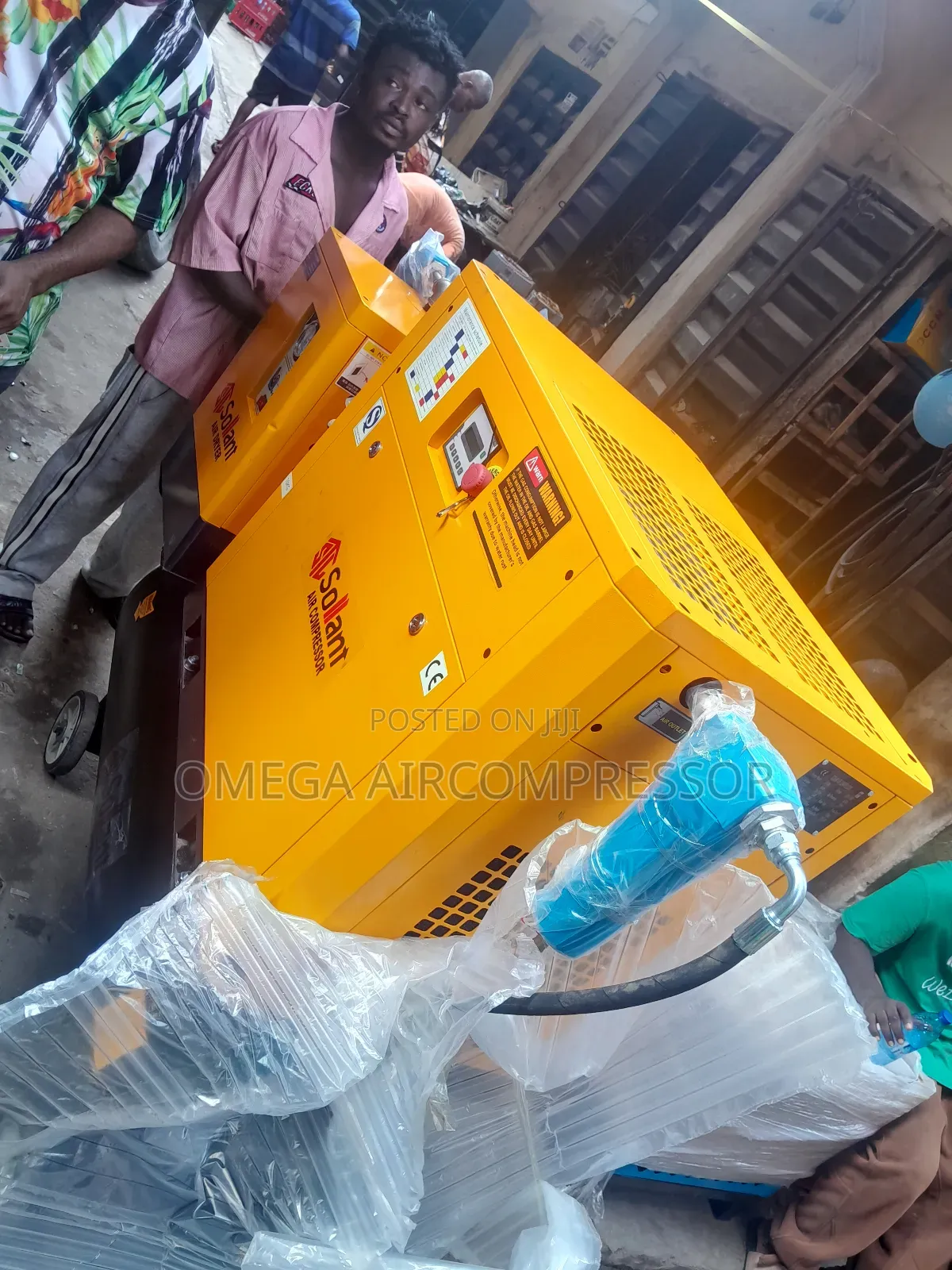 20hp Screw Air Compressor With 300ltr Tank