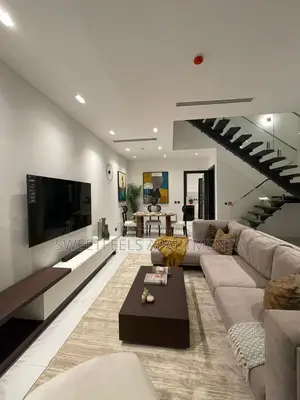 Luxurious 2 Bedroom Maisonette With Swimming Pool, Gym, Ps5