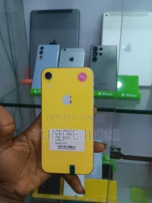 Apple iPhone XR 128 GB Yellow