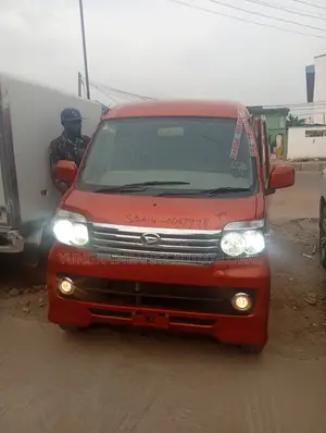 Daihatsu Hijet 2010 Orange