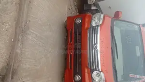 Daihatsu Hijet 2010 Orange