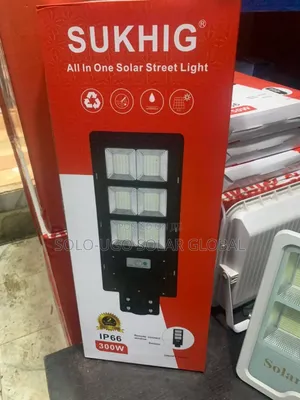 300watts Solar Street Lights ( Sukhig All in One)