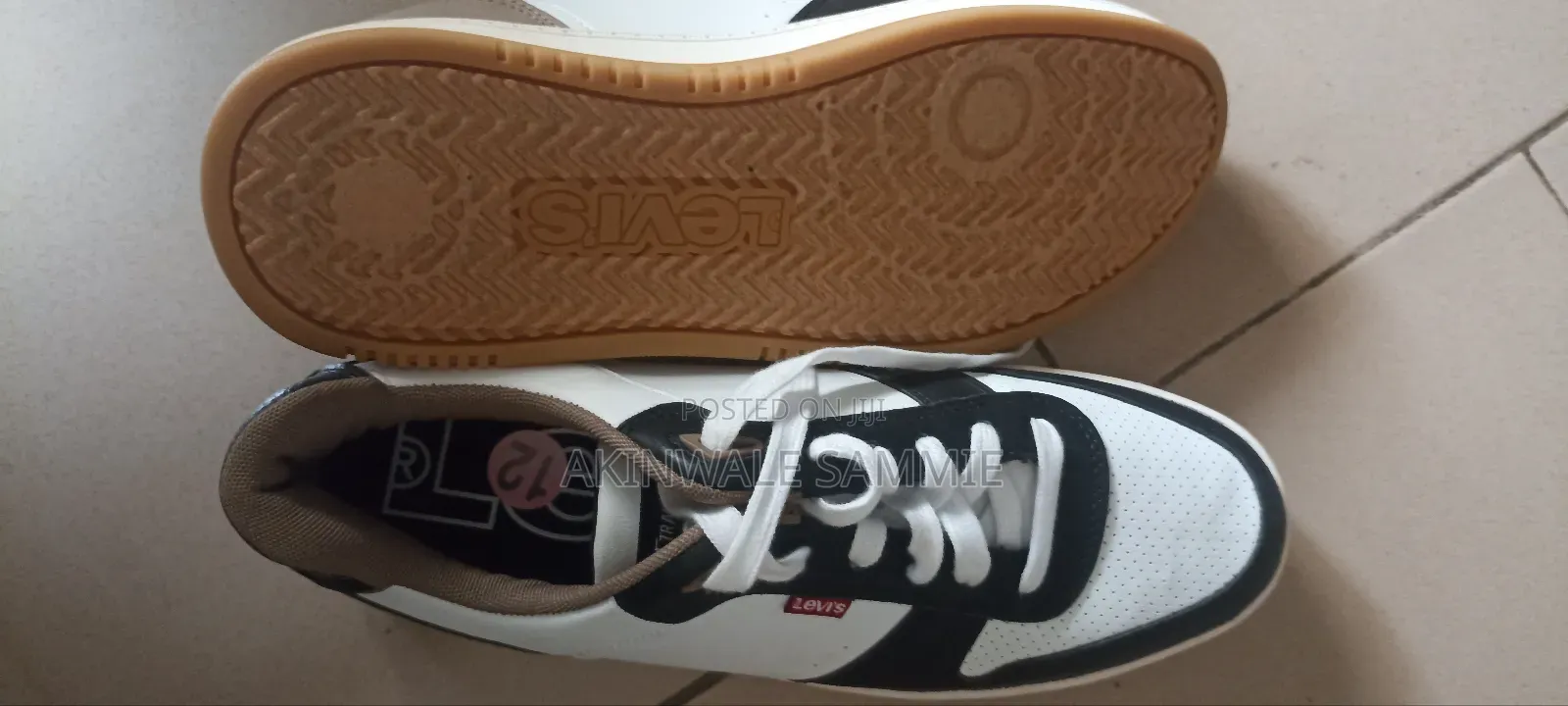 Levis Sneakers