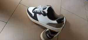 Levis Sneakers