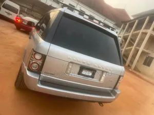 Rover 3500 2012 Silver