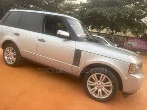 Rover 3500 2012 Silver