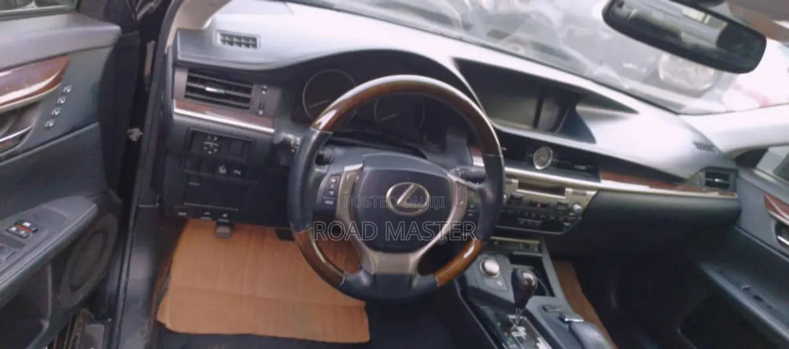 Lexus ES 2013 Black