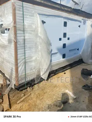 Perkins 350kva Soundproof Unit