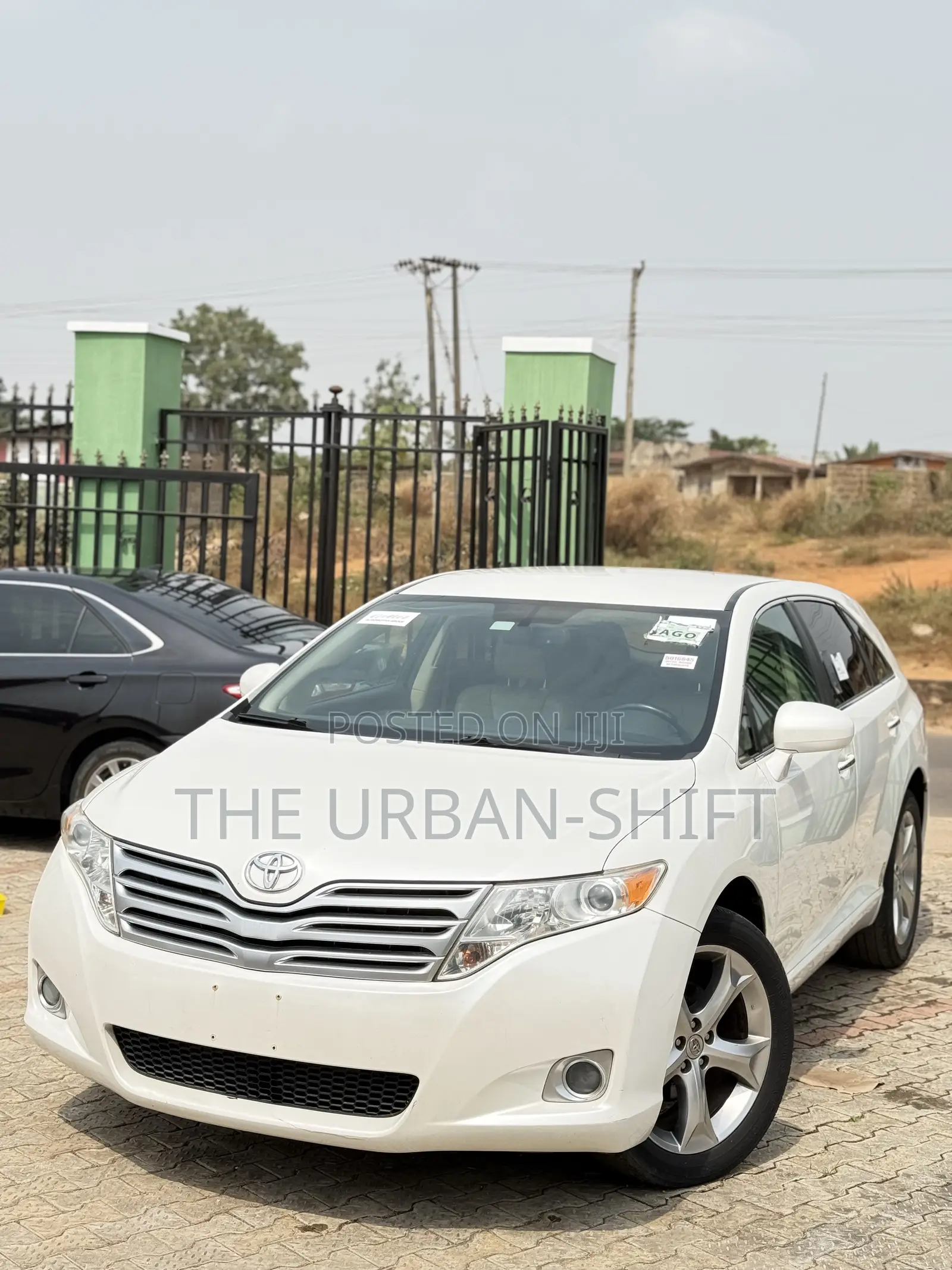 Toyota Venza V6 AWD 2010 White