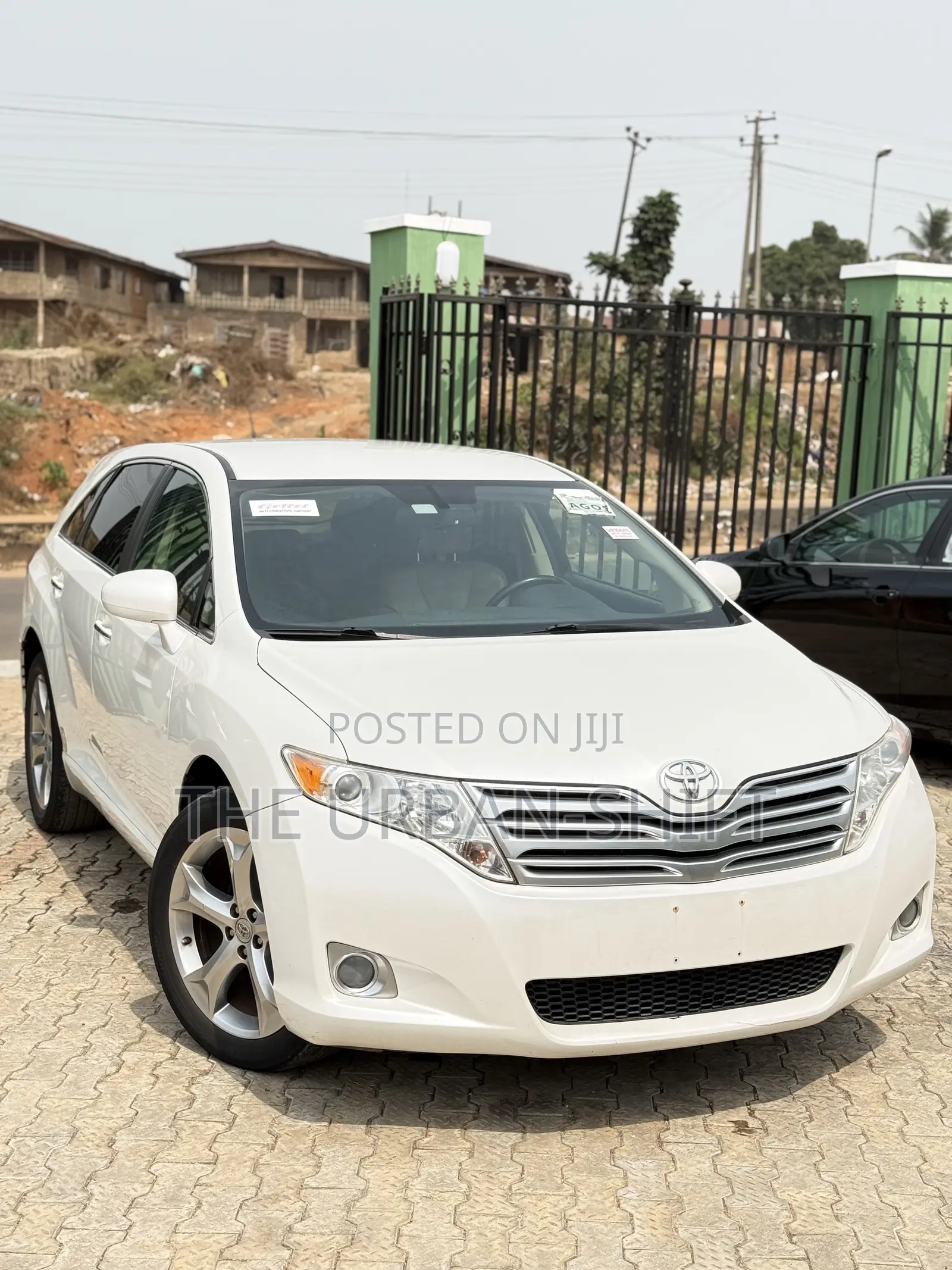 Toyota Venza V6 AWD 2010 White