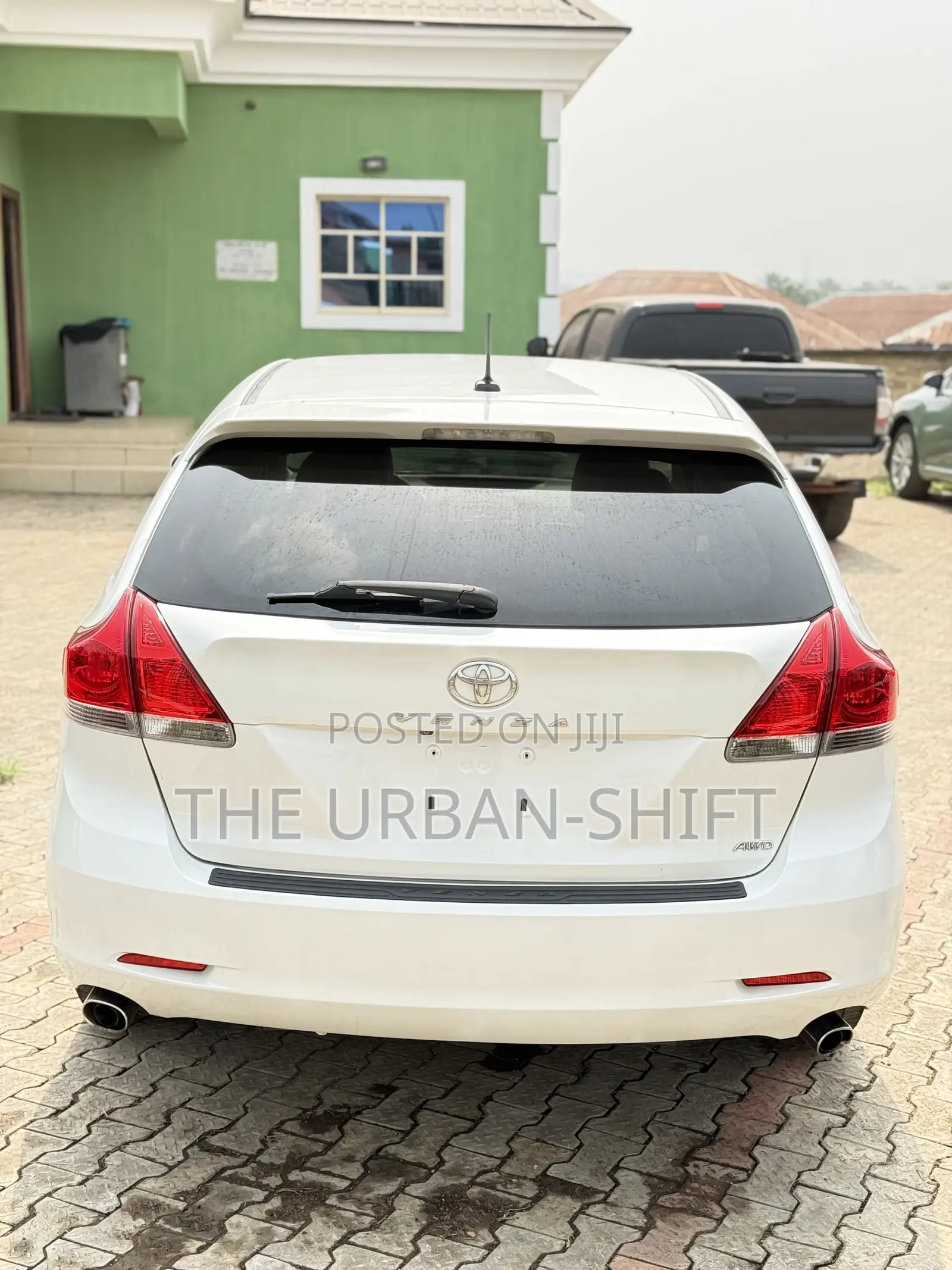 Toyota Venza V6 AWD 2010 White