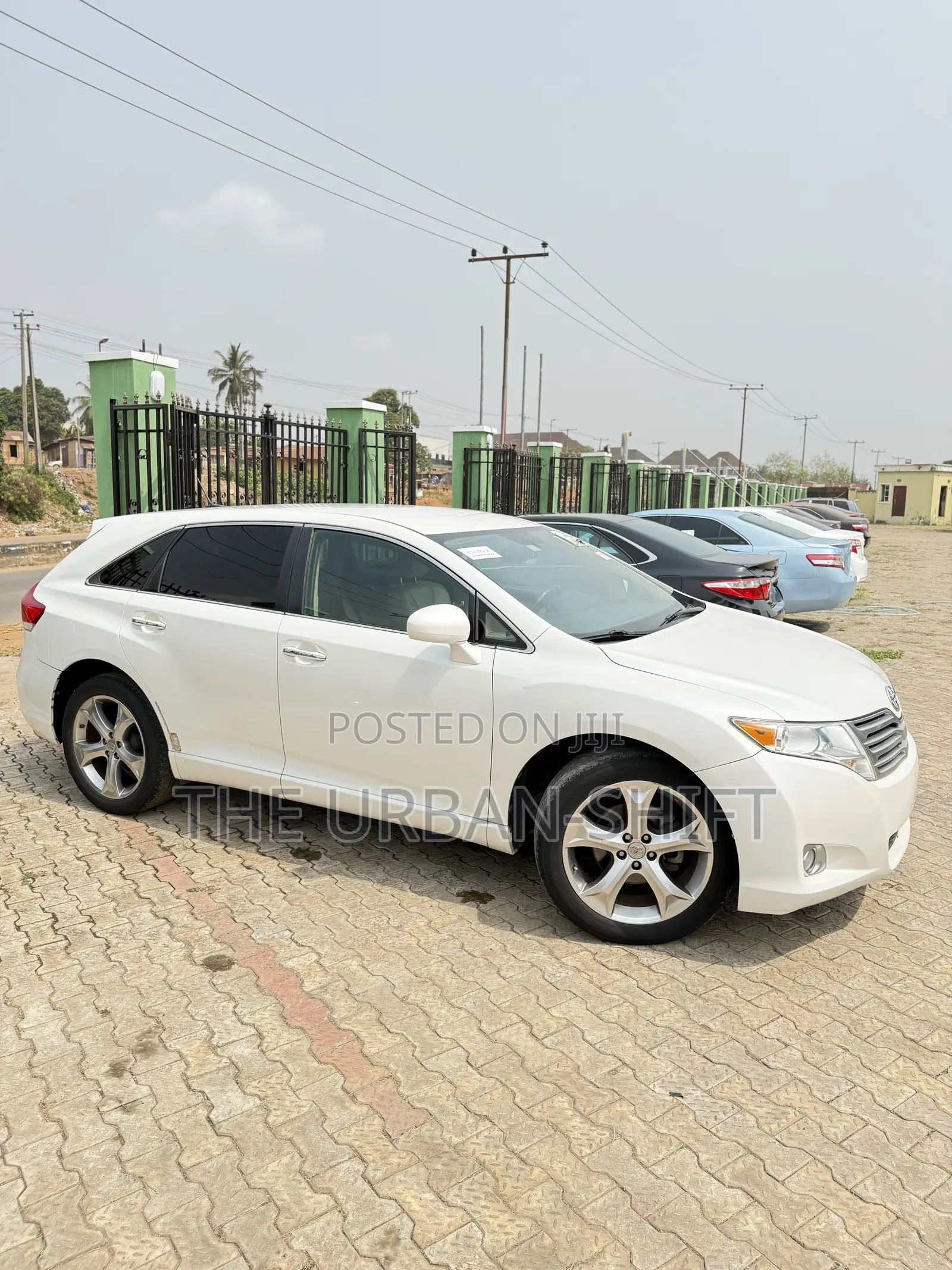 Toyota Venza V6 AWD 2010 White