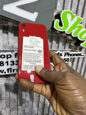 Apple iPhone XR 256 GB Red