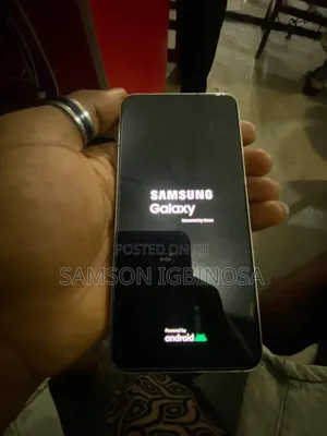 Samsung Galaxy S22 5G 128 GB Black