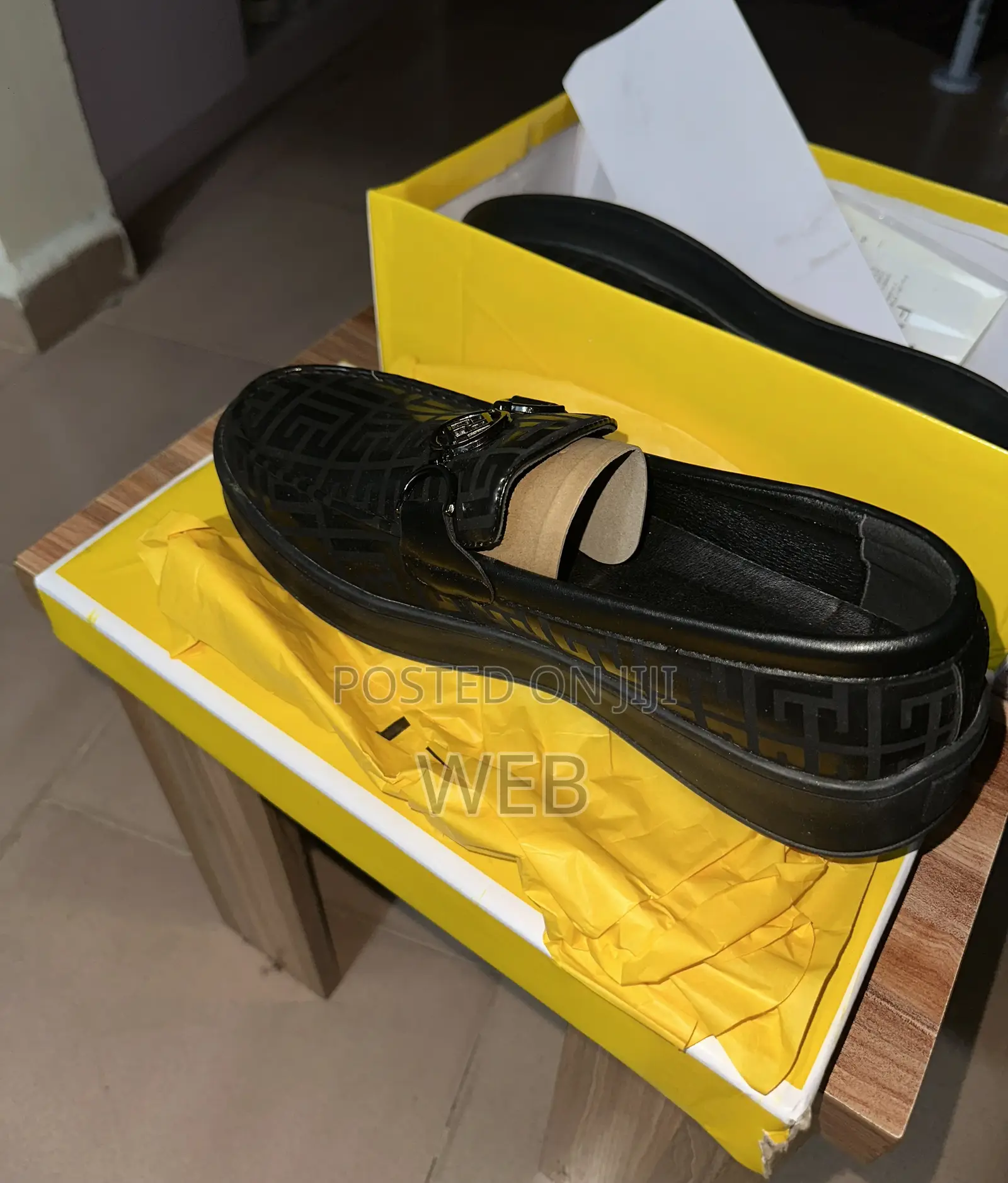 Fendi Shoe