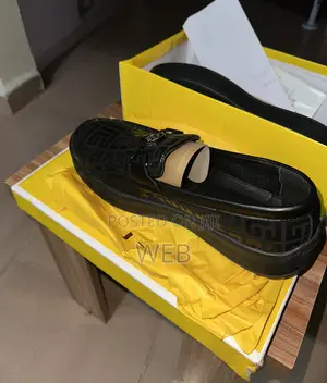 Fendi Shoe