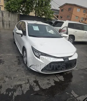 Toyota Corolla L 2022 White