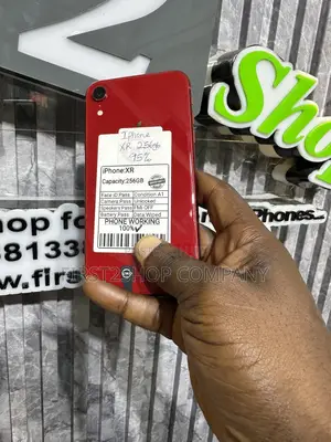 Apple iPhone XR 256 GB Red