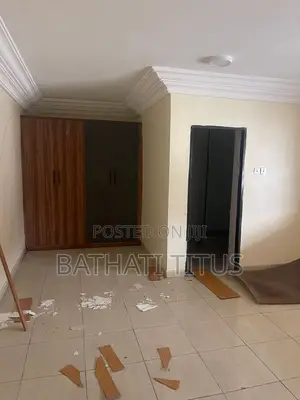 3bdrm Block of Flats in Mbora for rent