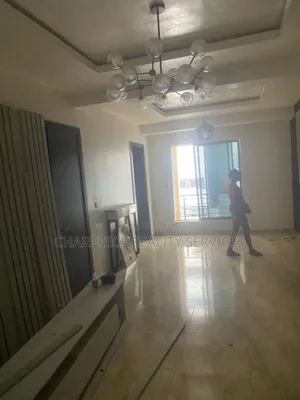 2bdrm Apartment in Lekki Phase 2 for rent