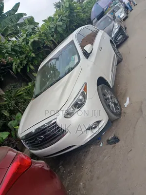 Infiniti JX 35 2013 White