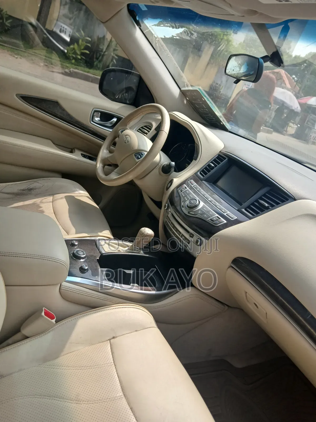Infiniti JX 35 2013 White