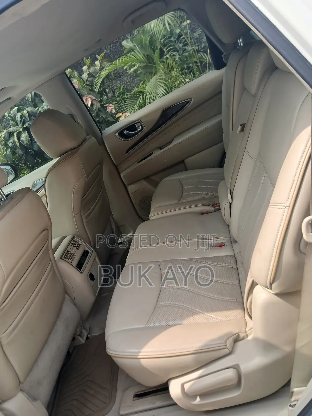 Infiniti JX 35 2013 White
