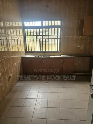 6bdrm Duplex in Utako for rent