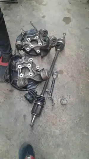 Complete Hub and Shaft Honda Acura Car's