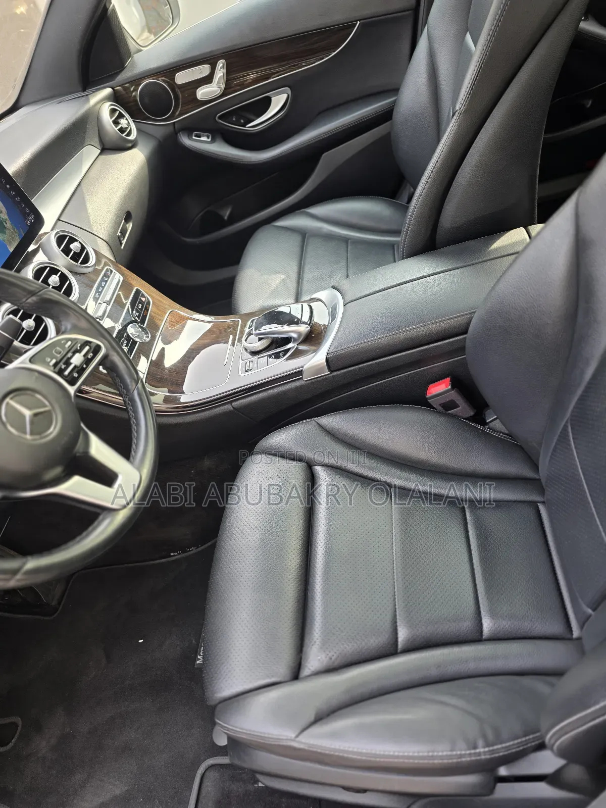 Mercedes-Benz C300 2018 Black
