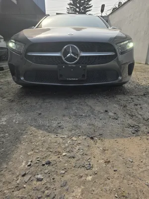 Mercedes-Benz A-Class 2022 Black