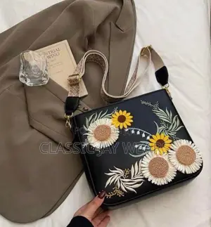Stylish Quality Luxury Cross Bag Available