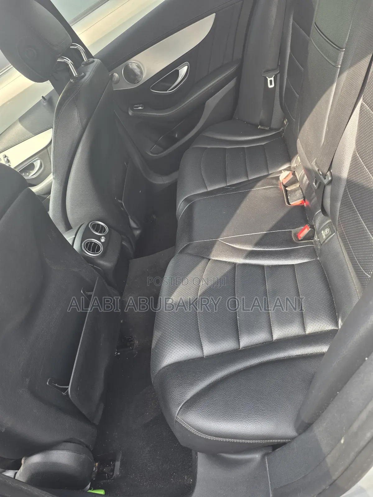 Mercedes-Benz C300 2019 Silver