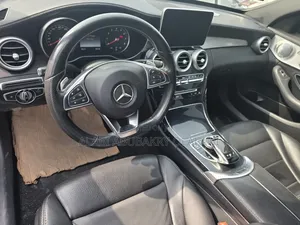 Mercedes-Benz C300 2019 Silver