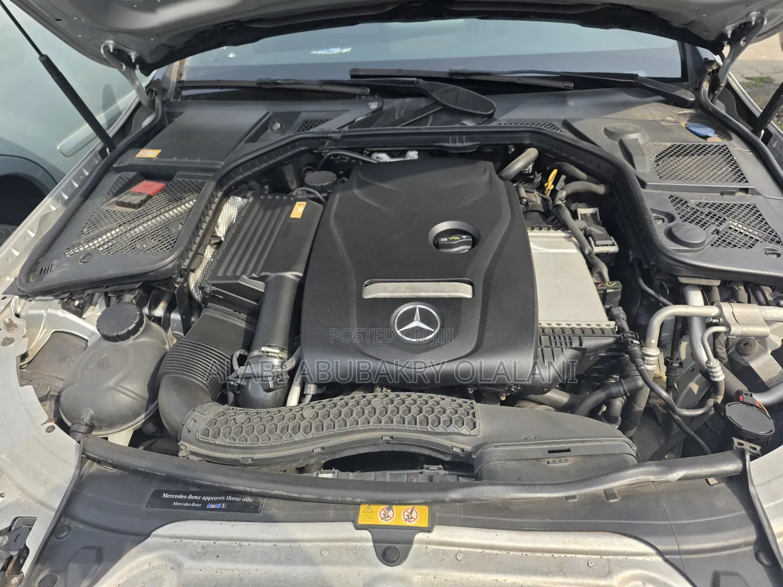 Mercedes-Benz C300 2019 Silver