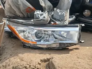 Headlamp Highlander 2015 Sets