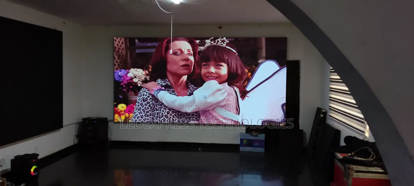 Smart Display Led Screens and Billboard Services