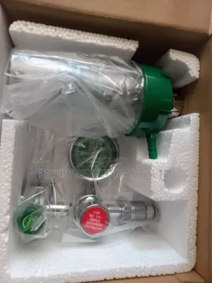 Oxygen Regulator Side
